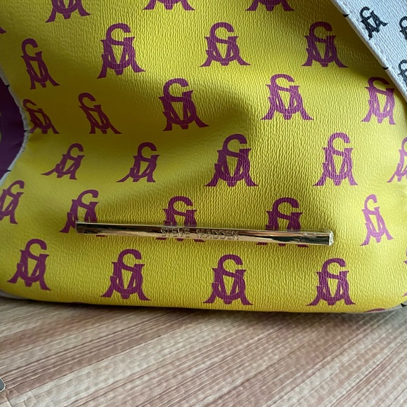 Steve Madden Multi BSpeedy Duffle Travel Overnight Carry On Bag - Picture 8 of 15